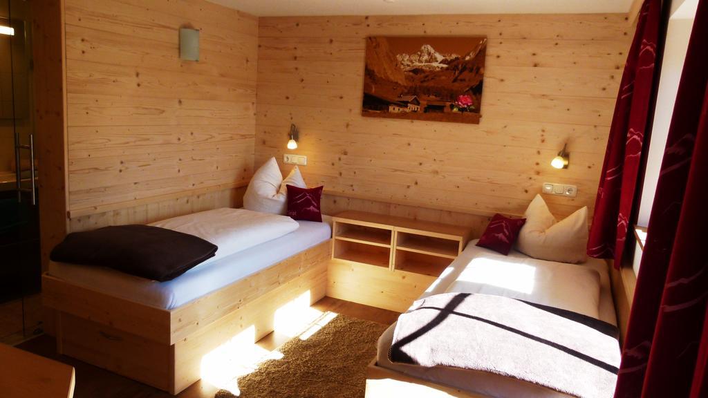 Apartmenthaus Innerkratzerhof Prägraten Exteriér fotografie